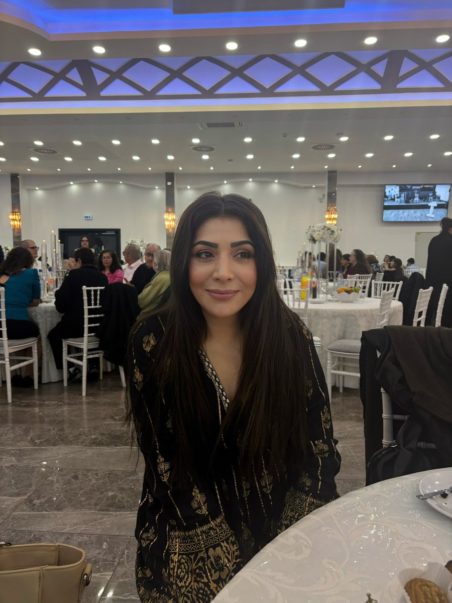 Gülü az tweet media