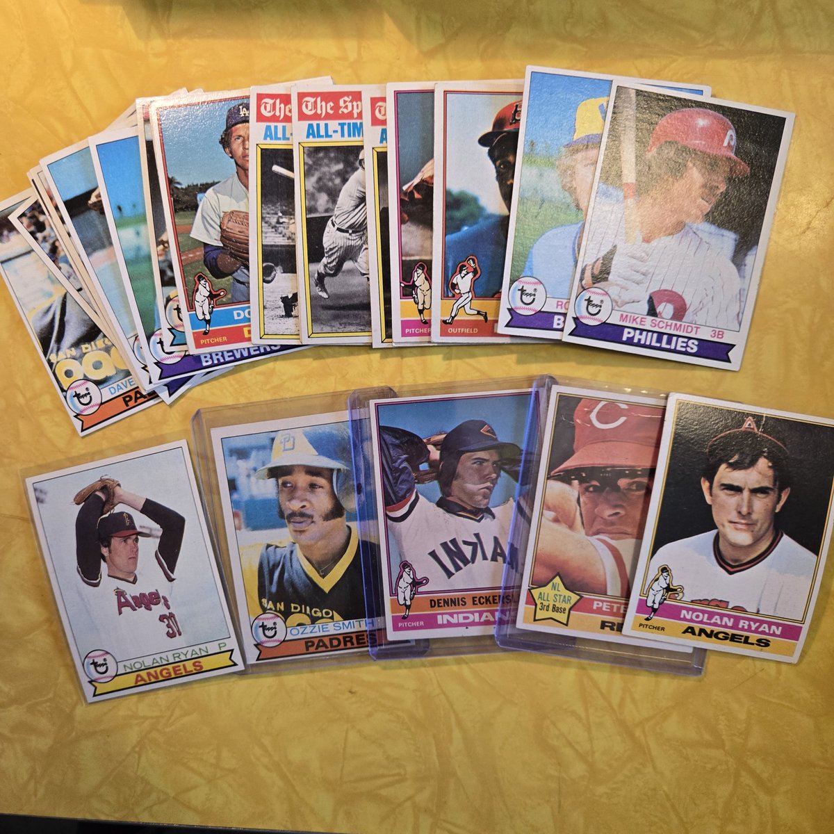 RyansVintageCA's tweet photo. Very busy day here - we're now up to 18 orders. 

This is the final chase for a little while! 

Join us here on the #historypack darkside! https://t.co/4UIMDn83l3