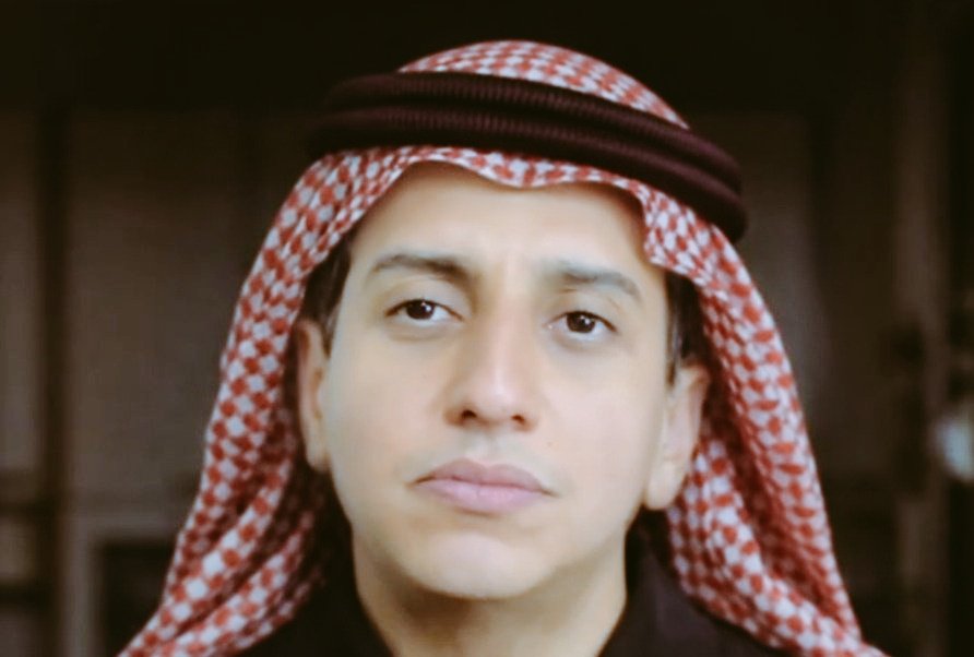 DB Budokai
-franquia inteira espiritualmente pobre
DB raging blast
-Copia de uma franquia pobre, logo,POBRE
DB Divers
-Riquíssimo
DB gekishin squadra
-Os bonecos é caro e as roupas é cara...RICO
DB Fighterz 
-Rico demais slk meu favorito
DB online
-tamo falando de jogo que existe