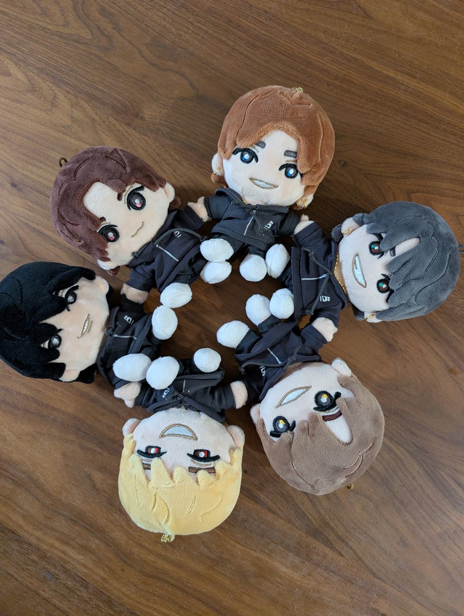 ついに6人揃った〜💎うジェシー🥰 みんなもうれしそう