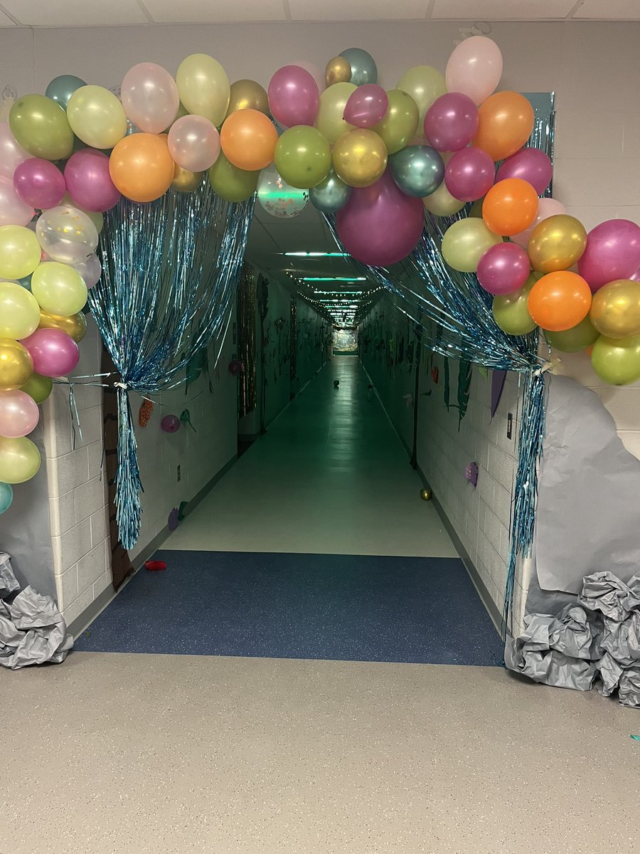 Doug Faris tweet media