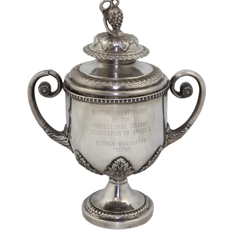 The Golf Auction tweet media