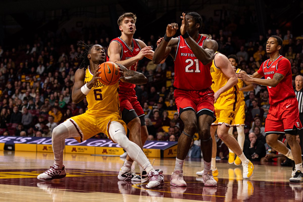 realmnsportsfan's tweet photo. Our photographer, @KaydenKircher22 shot even better today at The Barn than the Gophers and that's saying something. https://t.co/guOnGAMN0a