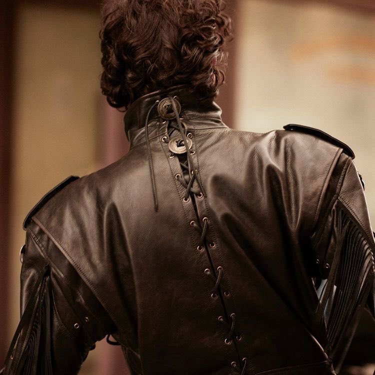 𝓗𝑨𝑹𝑹𝒀. tweet media