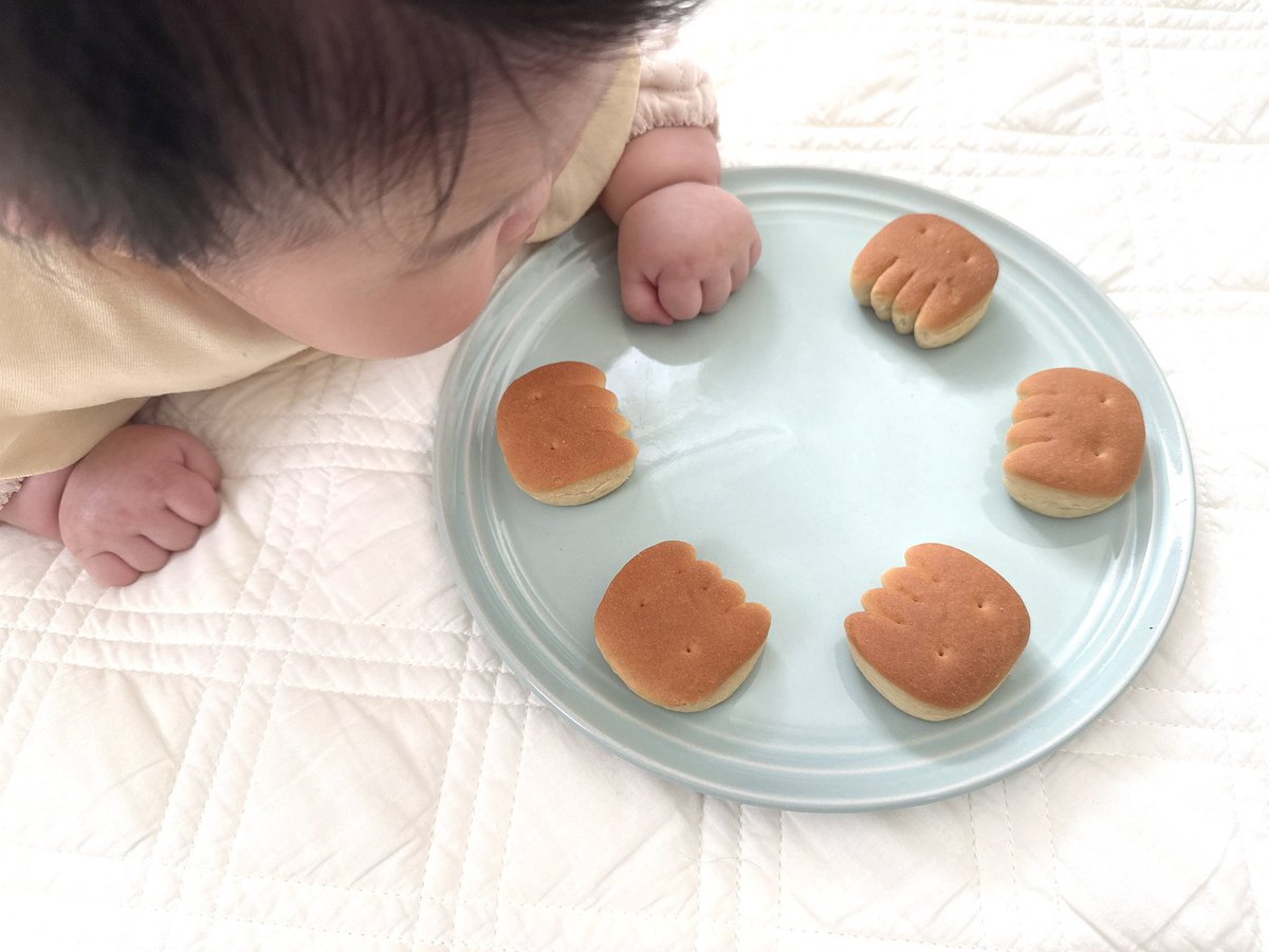 tsukika_mt's tweet photo. 👊✊🍞 https://t.co/kLXcIv1y2Q