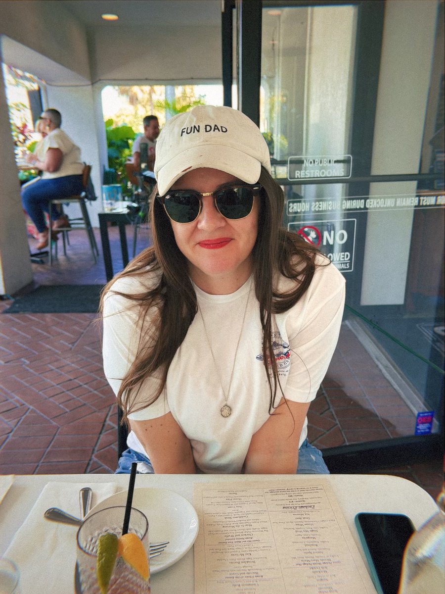 Kristen Arnett tweet media