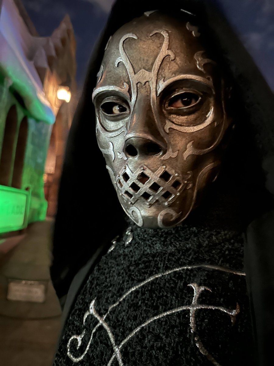 The Death Eaters are iconic in the Wizarding World, and they bring an exciting vibe to HHN Orlando! 💀 Just picture the dark magic and chilling atmosphere they'd unleash in Hollywood again! 🔮Let’s rally for their return to Hollywood! Who else is ready to step into the...