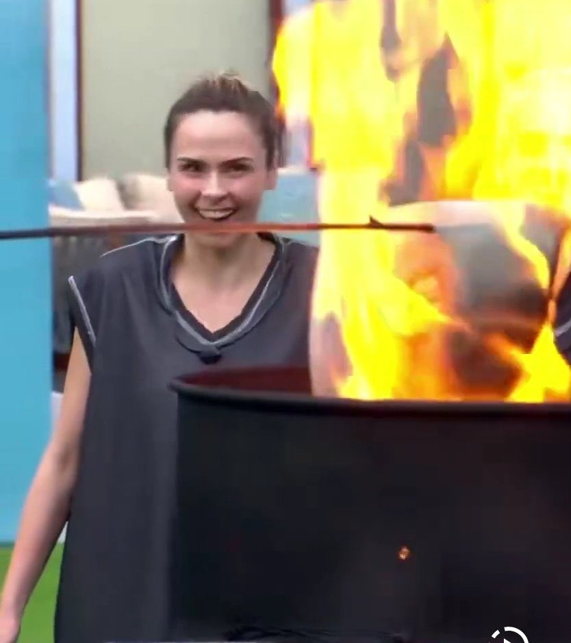 TIMBrasil's tweet image. o adm assim quando tem briga na casa

#TIMNoBBB26 #BBB26