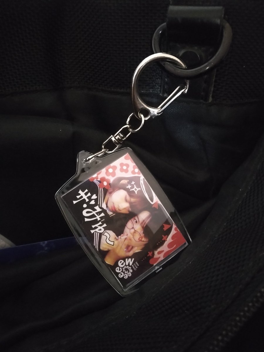 とも。 tweet media