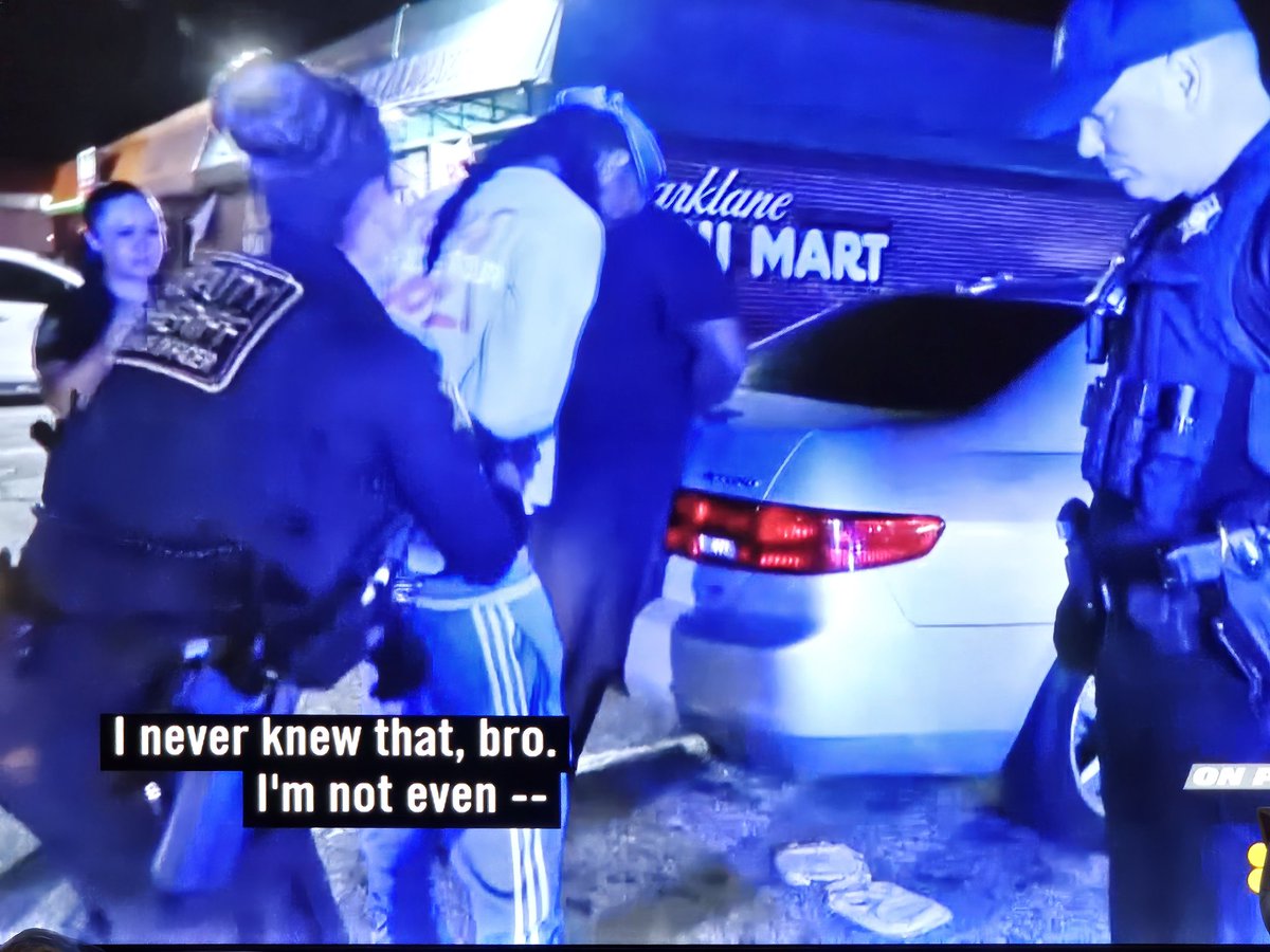 trekteri3's tweet photo. You're a criminal in a high crime area,Hello!!! @ReelzChannel @OfficialOPLive #OPLive #OPNation #OnPatrolLive #OnPatrolLiveFirstShift https://t.co/nQ2o0MyykT