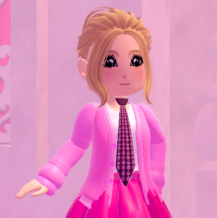 Making outfits! #rh #royalehigh #outfits