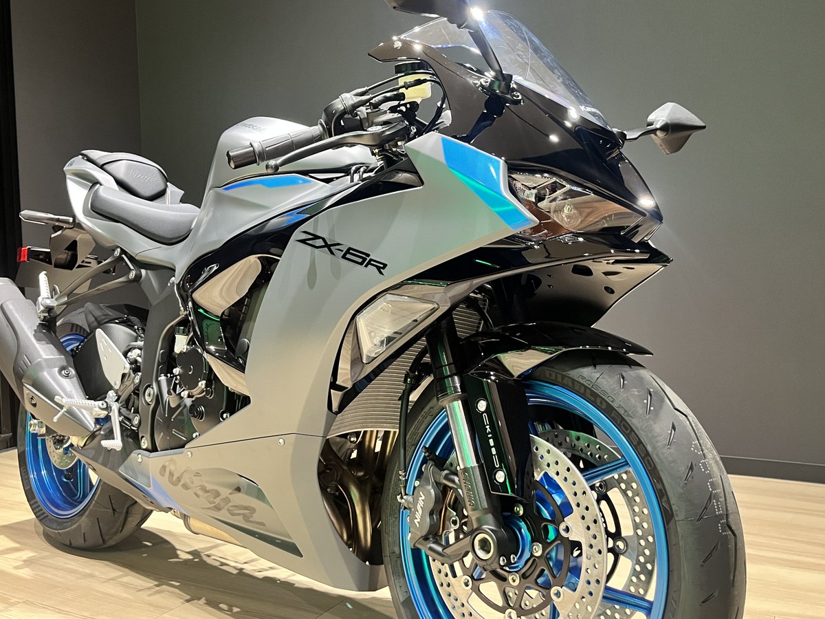 せっかくですので引き続き、Ninja ZX-6Rの在庫車両の写真を掲載いたし