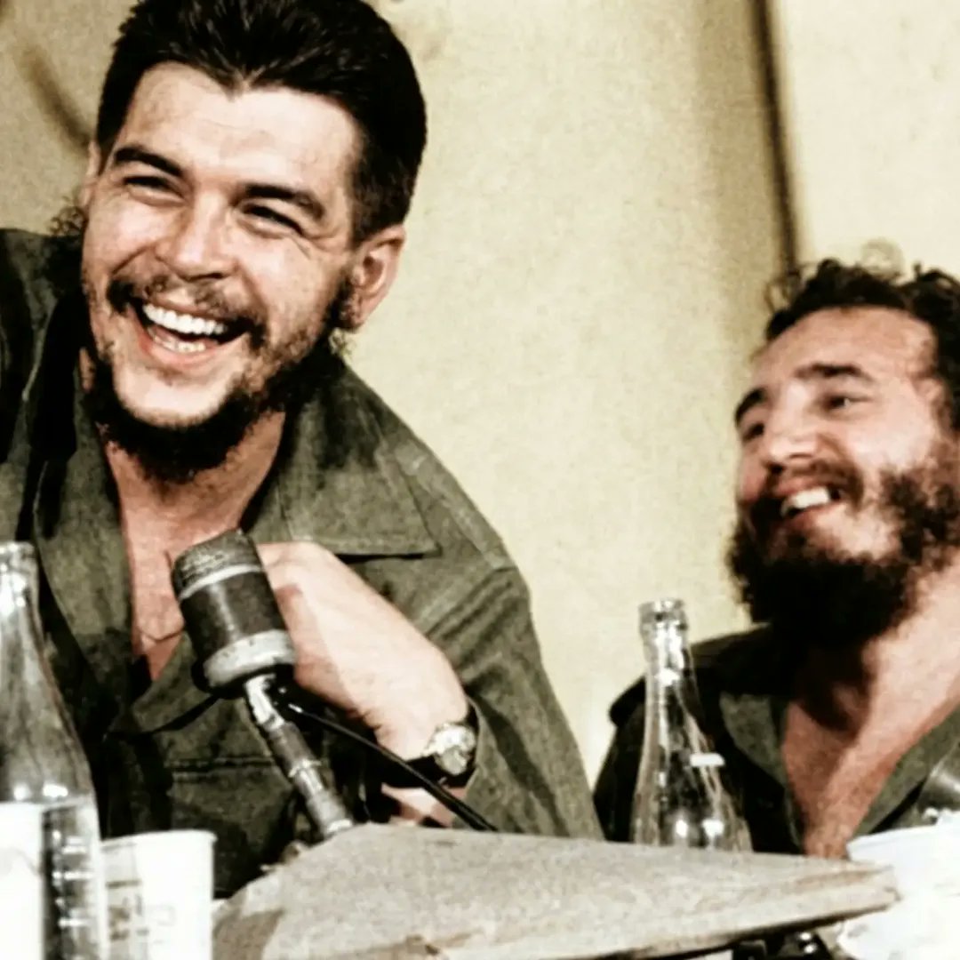 Antifa_Ultras tweet media