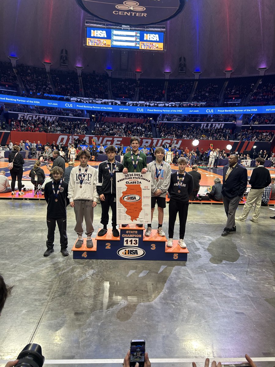 Grayslake Central Wrestling tweet media