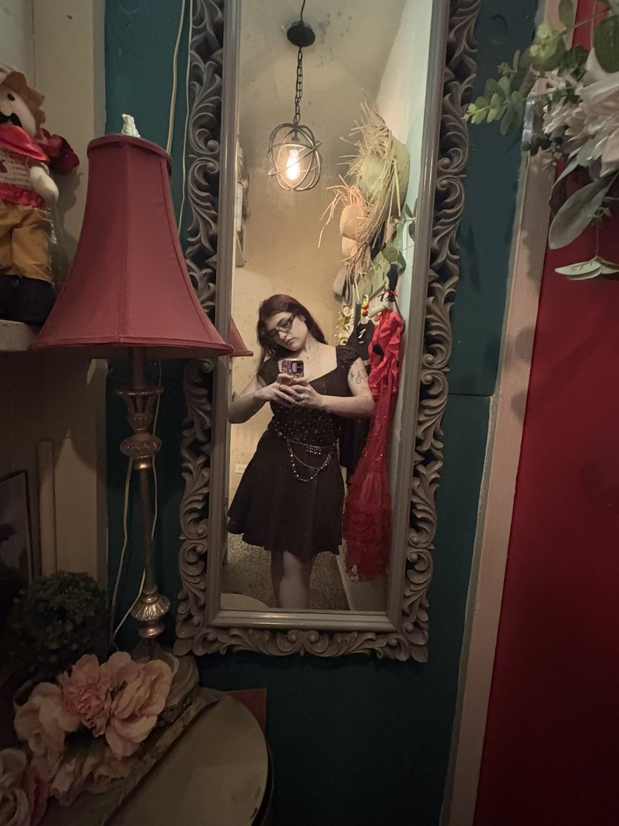 _ghostty's tweet photo. ohh feels good getting all my drinks payed 🥰

#paypig https://t.co/m4KqJC13S6