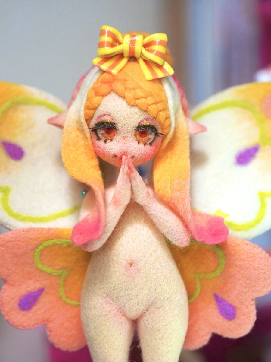 RT @hijikatakurone: 3体目の妖精ちゃんは淡いカラーと花びらを連想