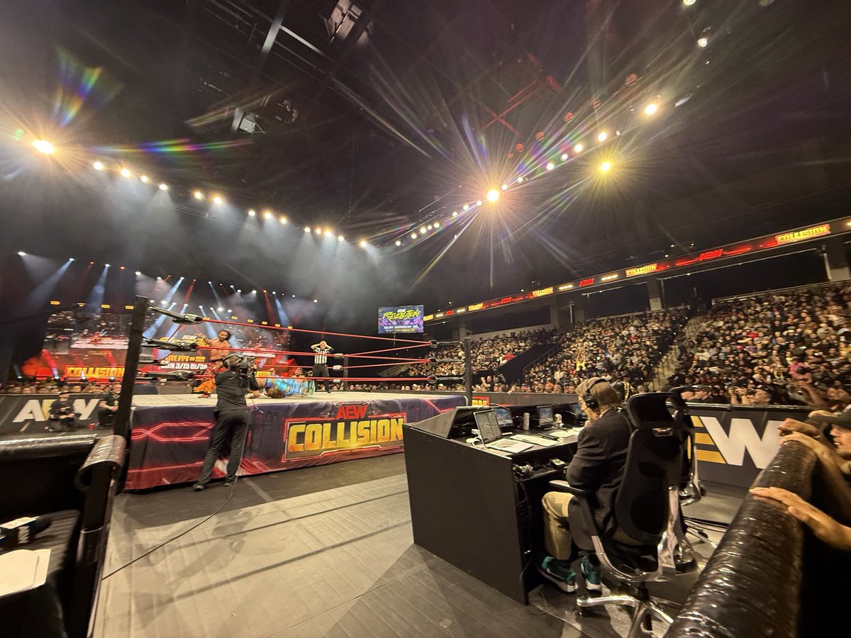 astralpuke's tweet photo. @WrestleTix https://t.co/ql8FoLCcNI