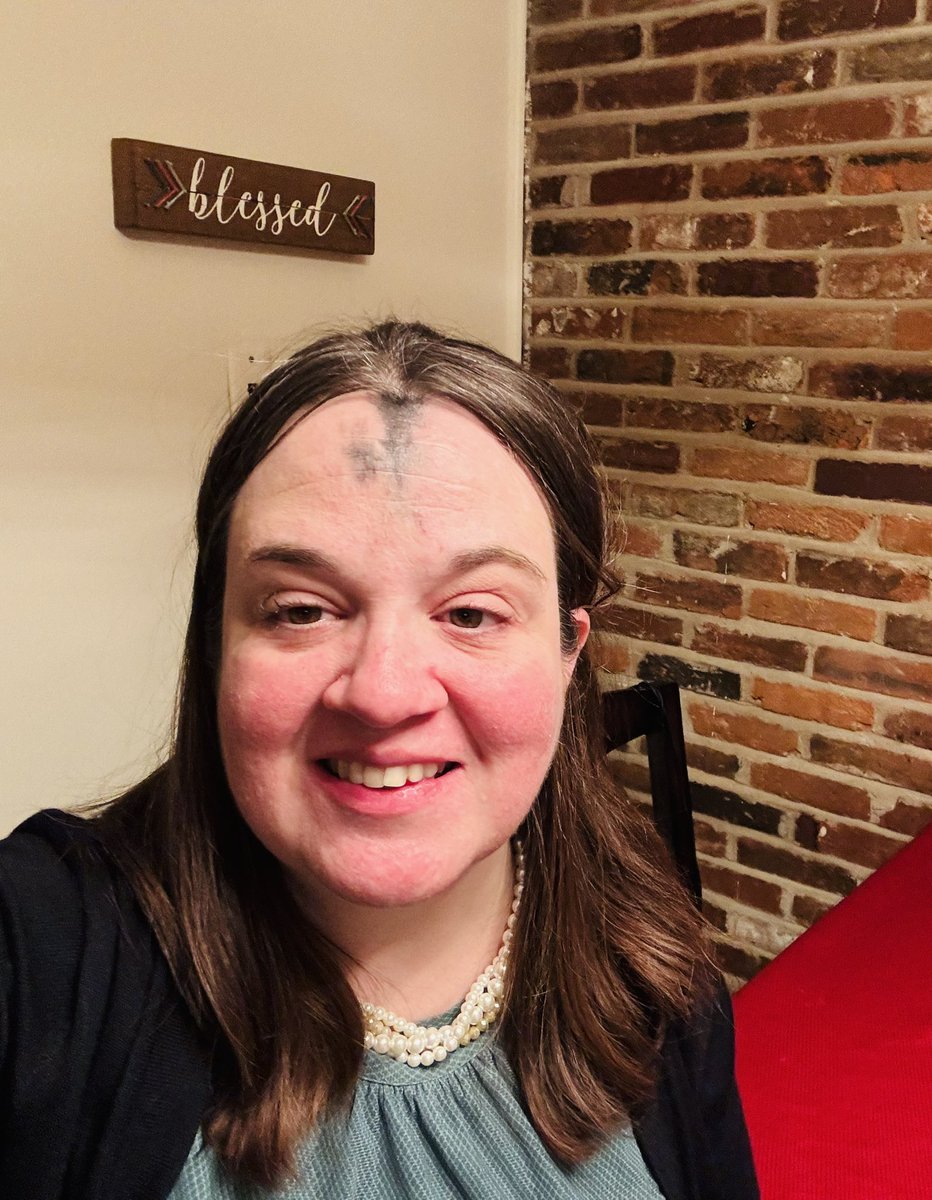 mlovee76's tweet photo. Honored to read the Bible at our daily Ash Wedesday Mass at work celebrated by Archbishop and to be “marked as one of His” 😇 

I hope all my fellow believers have a beautiful and meaningful and holy Lent which brings you closer to Jesus! https://t.co/xVW1w3Xvyh