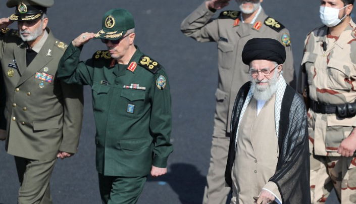 LensConflict's tweet image. JUST IN:  Iran says its response will be "broad and unlimited" if US or Israel start a war.