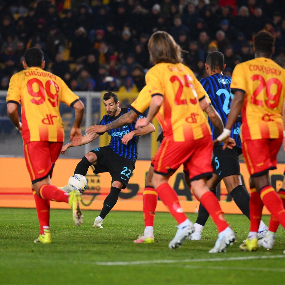 InterFanTV's tweet image. Lecce-Inter 0-2: una vittoria pesante e strameritata. 13 vittorie e un pareggio nelle ultime 14!
Terzo tempo e pagelle, commenti, interviste e rassegna su #InterFanTV:
youtube.com/live/DGog9SLwp…