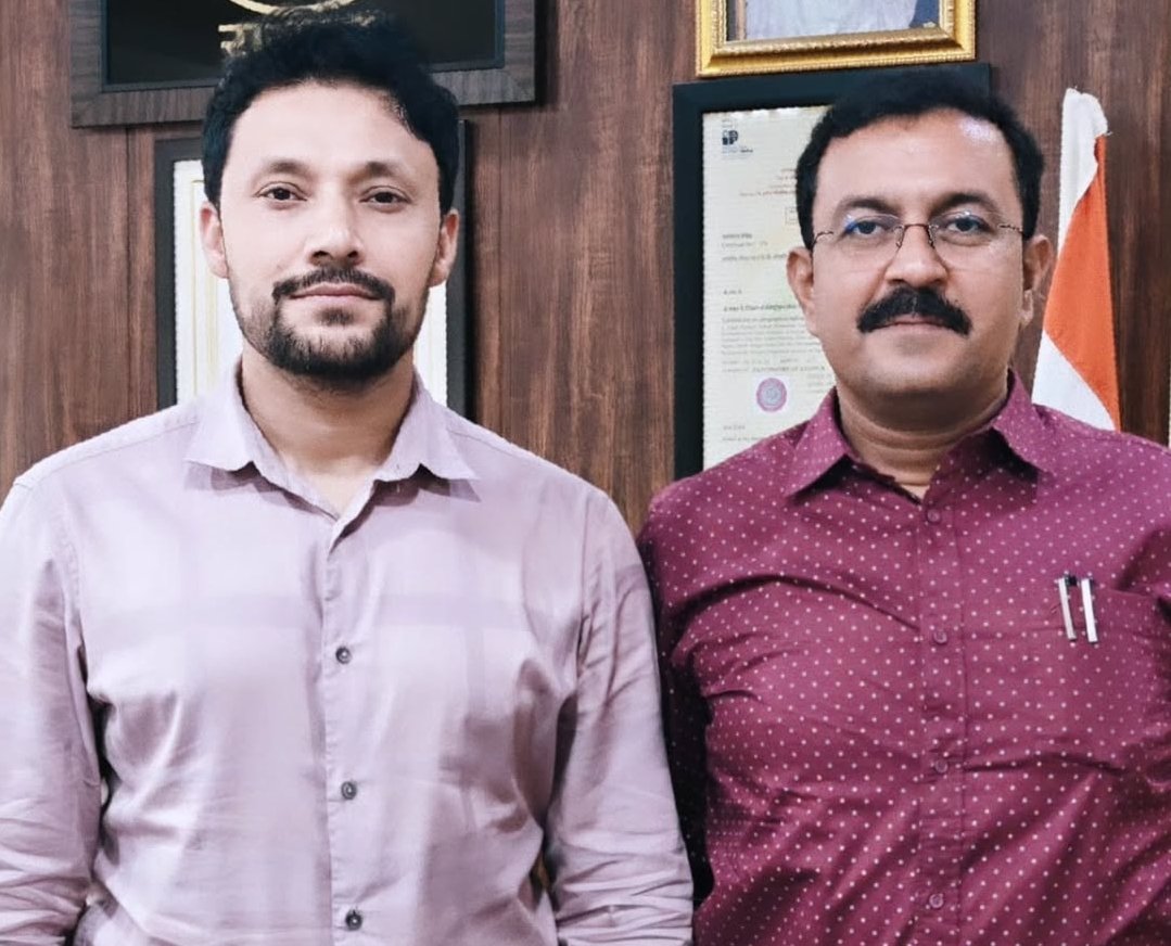 AhteshamFIN's tweet image. #IAS नंदकिशोर कलाल 2018 #VC ग़ाज़ियाबाद विकास प्राधिकरण को #जन्मदिन 🎂 की हार्दिक बधाई &amp;amp; शुभकामनाए 🎁 !! 🍁