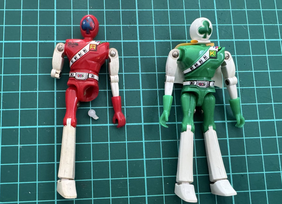 かえで　ジャッカー電撃隊 ビクトラー　クローバーキング フィギュア 1977年製ポピー 『ビクトラー ジャッカー電撃隊』股関節が折れた我が家