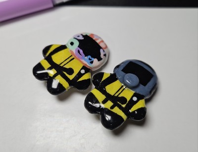 IndecisiveFiend tweet media