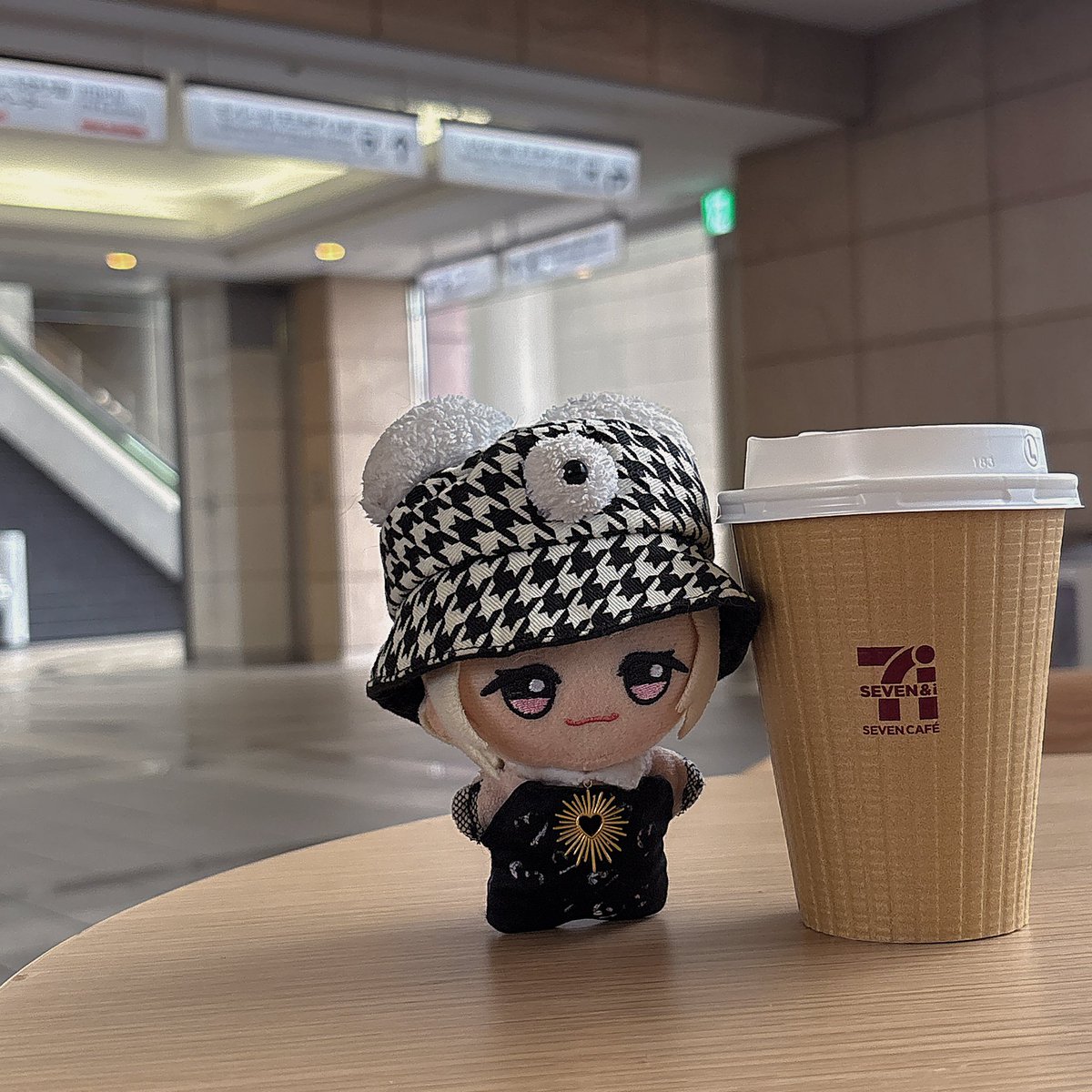 着。
ﾃ、今日もコーヒーより大きく。やる気に満ちている