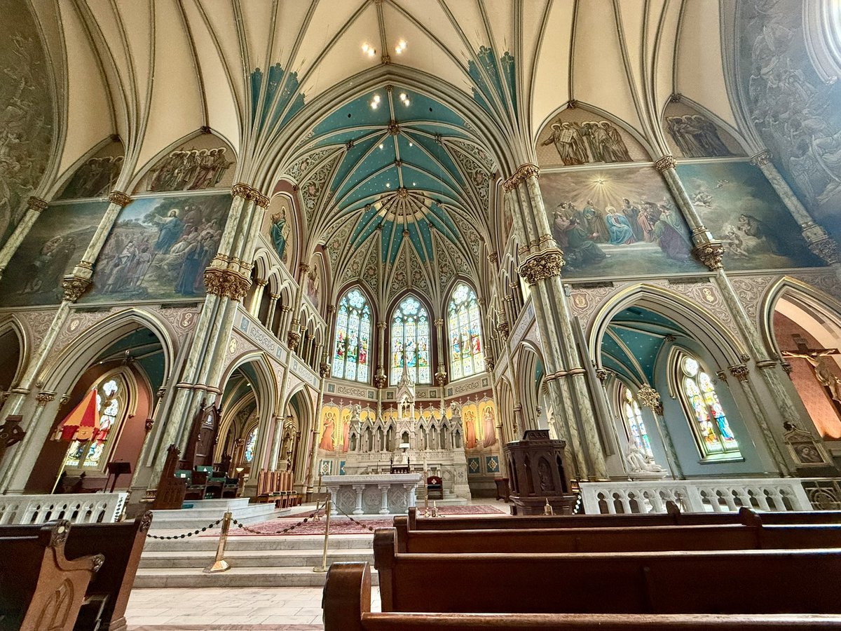 CatholicFQ's tweet photo. Beauty evangelizes https://t.co/N1lG00MXJ2