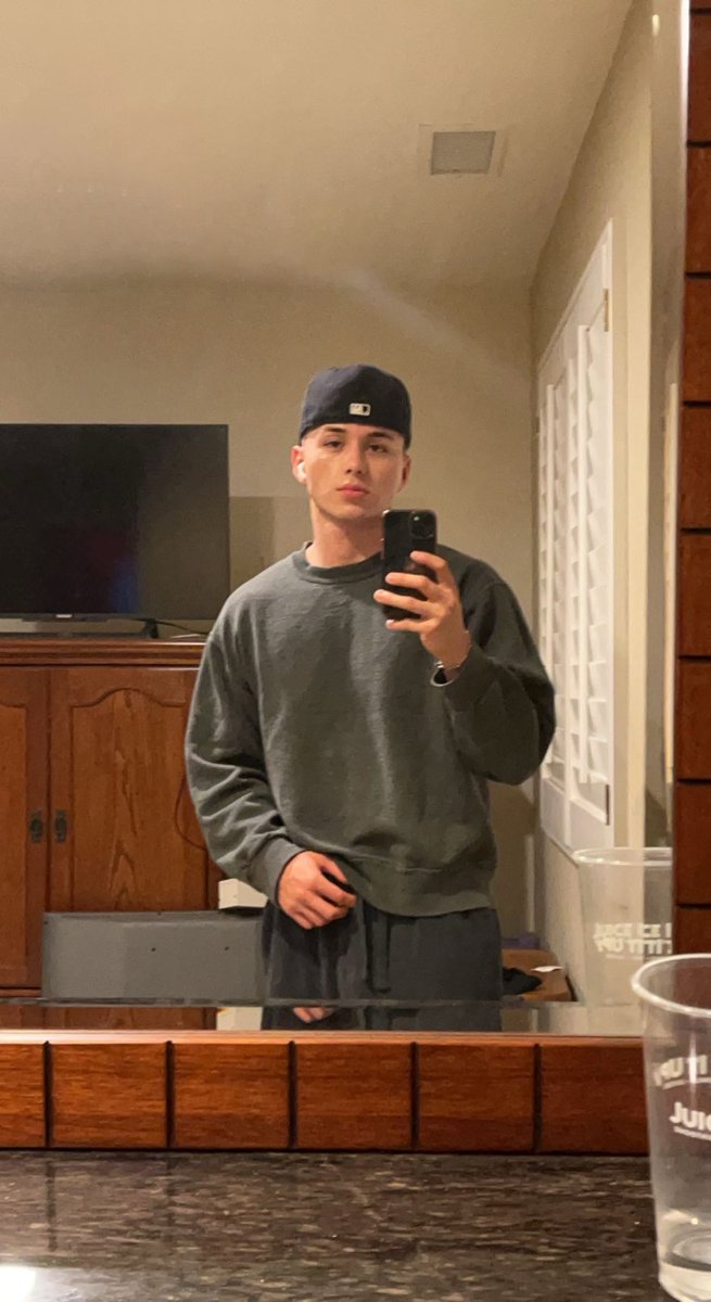 gabe (@17gabrielv) / Posts / X