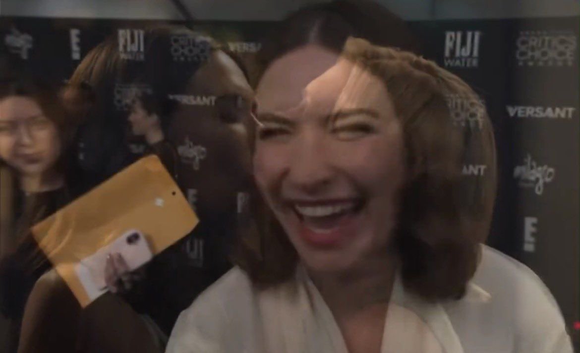 keep these types of pics coming i beg