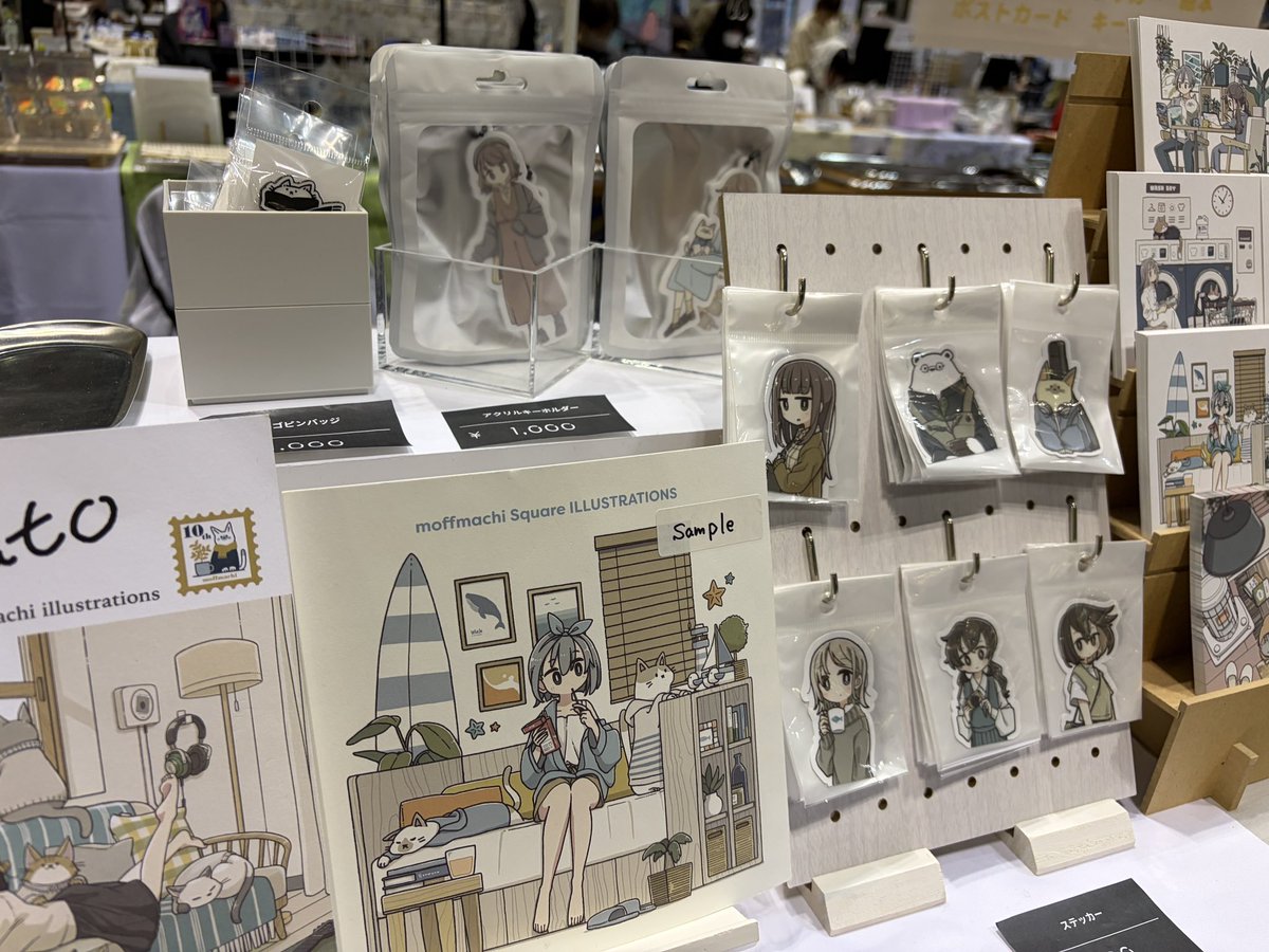#COMITIA155
設営完了しました🐾
moffmachiは【U64a】です！
是非お立ち寄り下さいませ