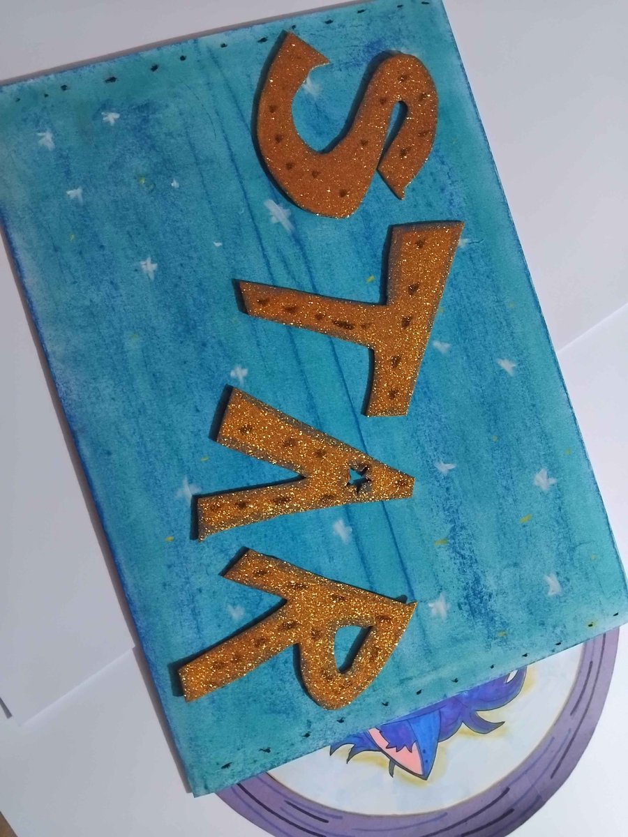 Dinamica de <a href="/LuaYVtuber/">LuaYouVT</a> 
Funda separada del disco de luayou, esta version viene con una firma directa del furroyou, (solo firmo 10 el kbron)
#LuaVTArt 🍋