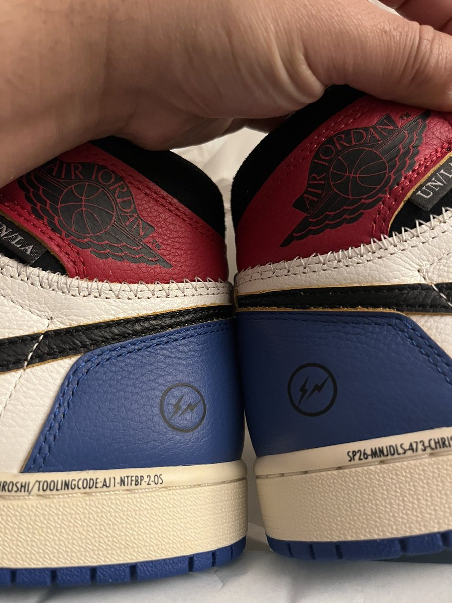 alkaidajada's tweet photo. @JustFreshKicks Me too I have the same problem https://t.co/amalMJSyv0