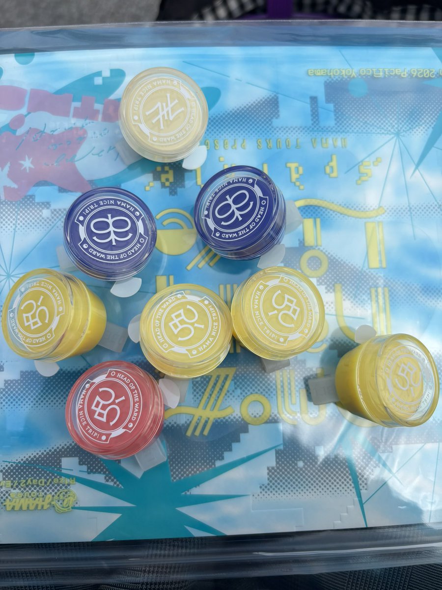 な tweet media