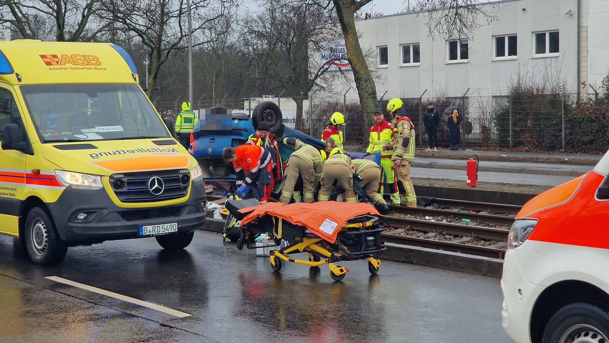 Fotograf T. Peise tweet media