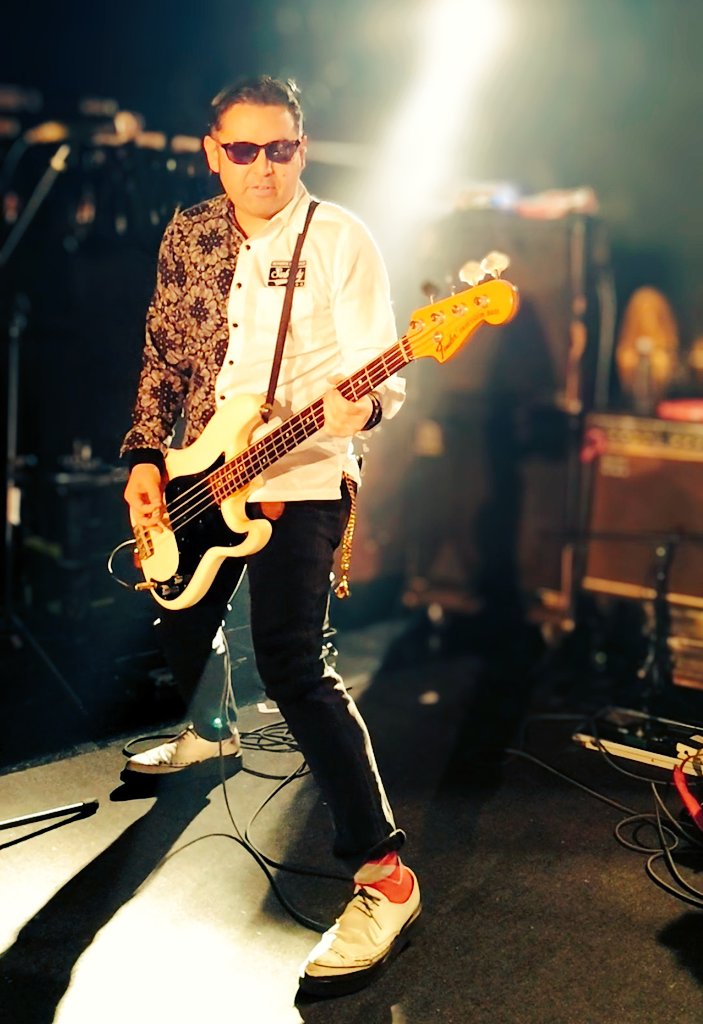 tetsu8367's tweet photo. 昨夜！「2/21 新宿ACB」
THE CALLINGS🎸

やっぱカッキィーぜ！燃えるぜ！

あと､写真が奇跡的に上手く撮れたぜw https://t.co/1rVYg7SWvX