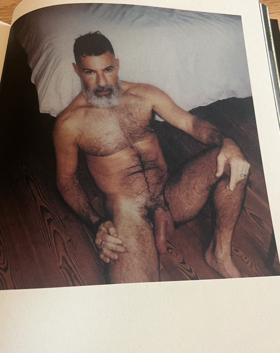 georgedelling12's tweet photo. Kink Magazine Issue 42 
@KINKMAGAZINE https://t.co/kDpWHnw1Ve