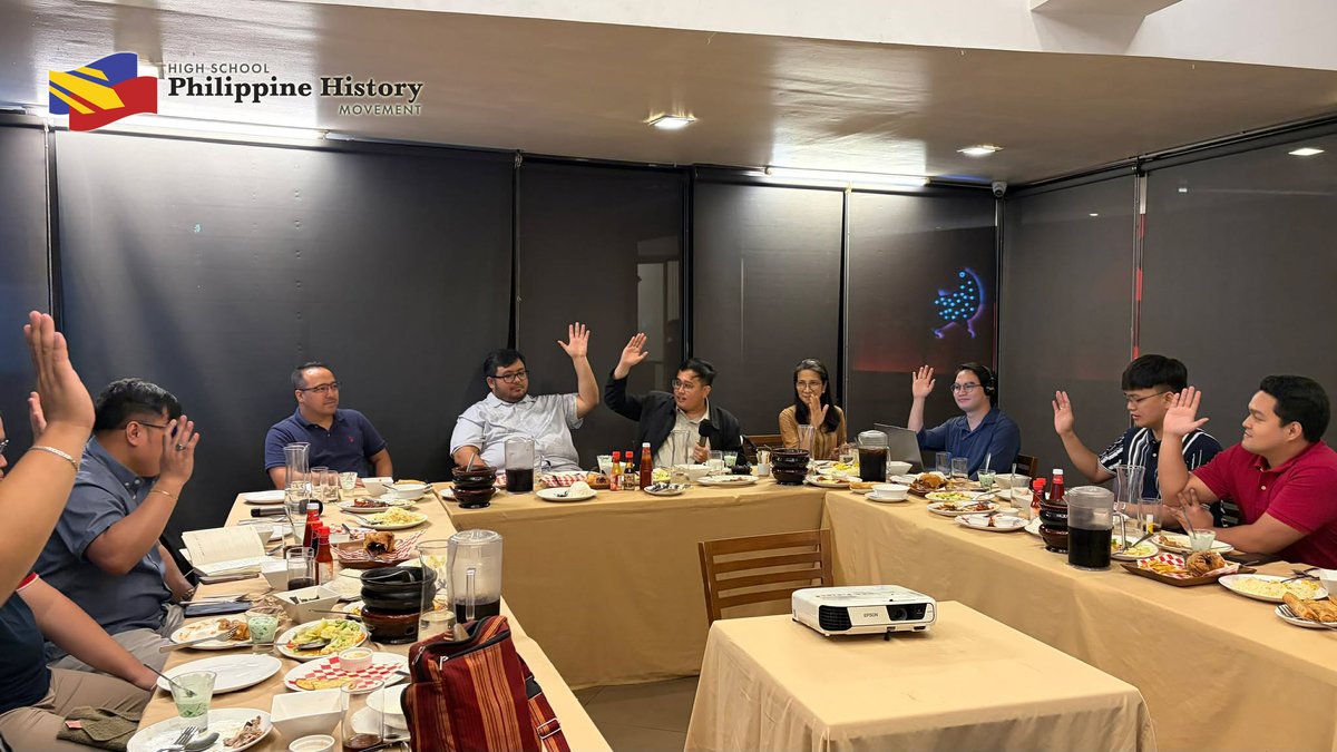 ReturnPhilHisHS's tweet photo. ANNUAL BOARD MEETING

Last January 10, 2026, the Board of Trustees of the High School Philippine History Movement convened for its Annual Board Meeting at Max’s Restaurant in Quezon Memorial Circle, Quezon City. https://t.co/5HGVj3S7Nc