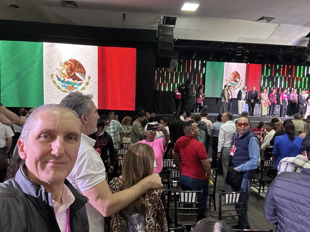 Juan F Torres Landa #UNEMéxico tweet media