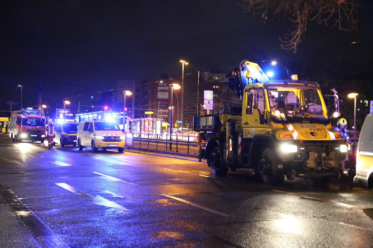 Fotograf T. Peise tweet media