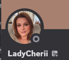 jumanshri's tweet photo. @LadyCheri1 is this really you on Discord? or is someone stealing your photos? https://t.co/5AEn9XjTaq