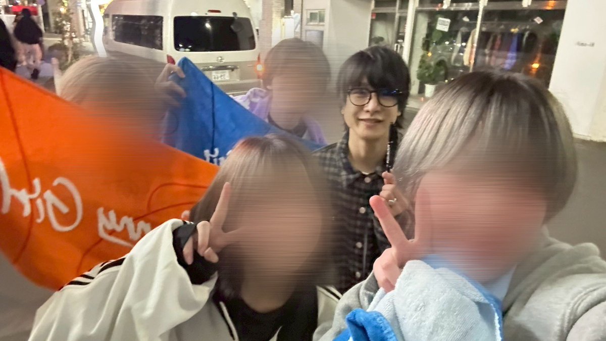 smoke_930's tweet image. 連太郎くんと写真撮ってサインもらえたの激アツ❕