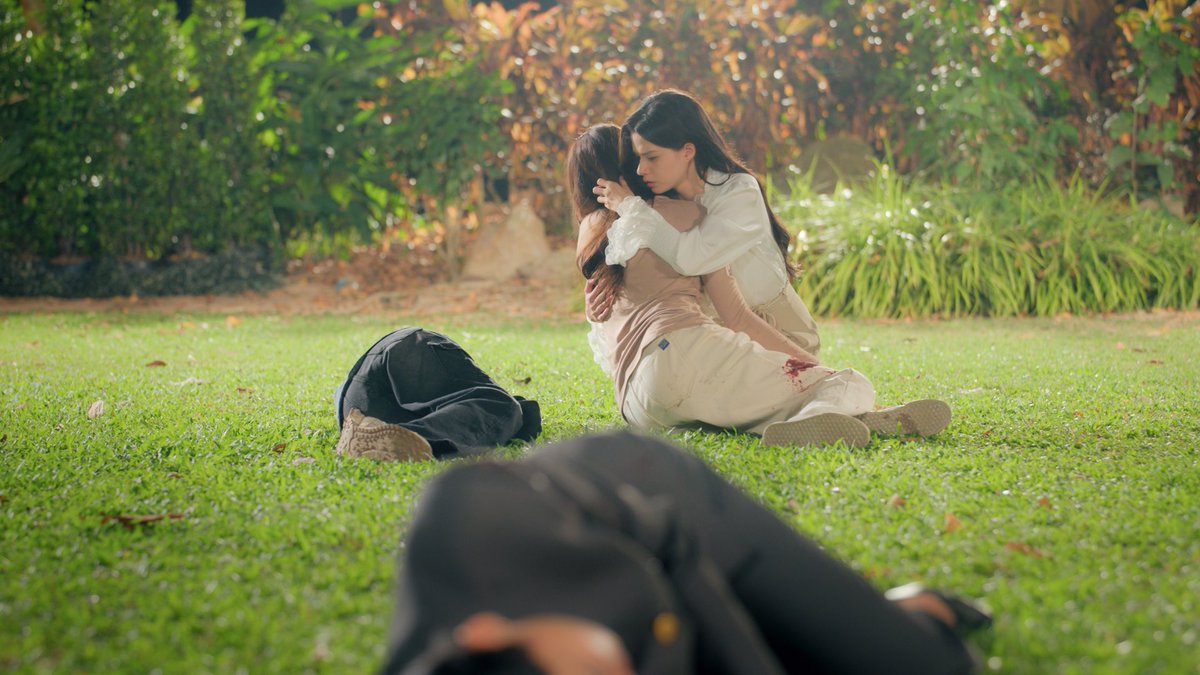 🚨MAJOR SPOILERS read at your own risk🚨

THE AIR Q26 SHOOTING
#เสน่หาวาโยคิว26
#FreenBecky #ฟรีนเบค 
#srchafreen #beckysangels 

-
-

-

-
-
-
-
-
-
-
-
-
-
-
-
-

BANGGGG!

🌪️:“no! blew…answer me… please say something…”
🌪️:  “MISS BLEW!!!”
👑: “…….”

 *the princess is