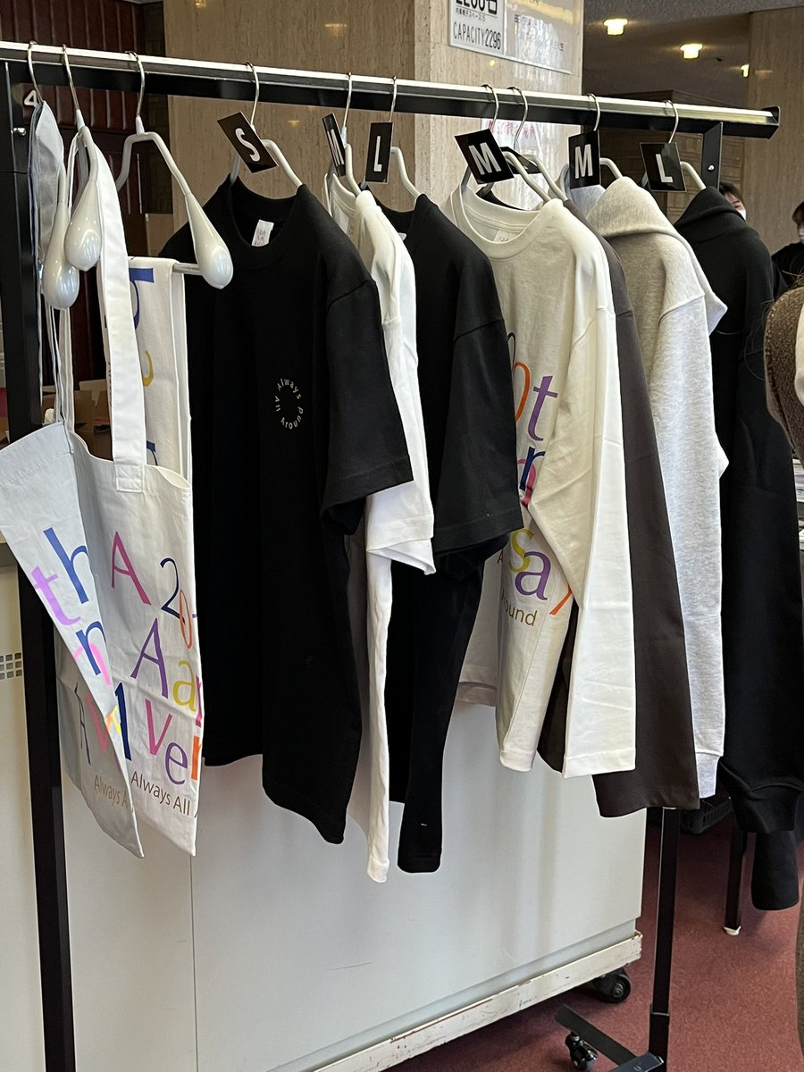 会場とうちゃーーーく！！！🔥🔥🔥 #AAA