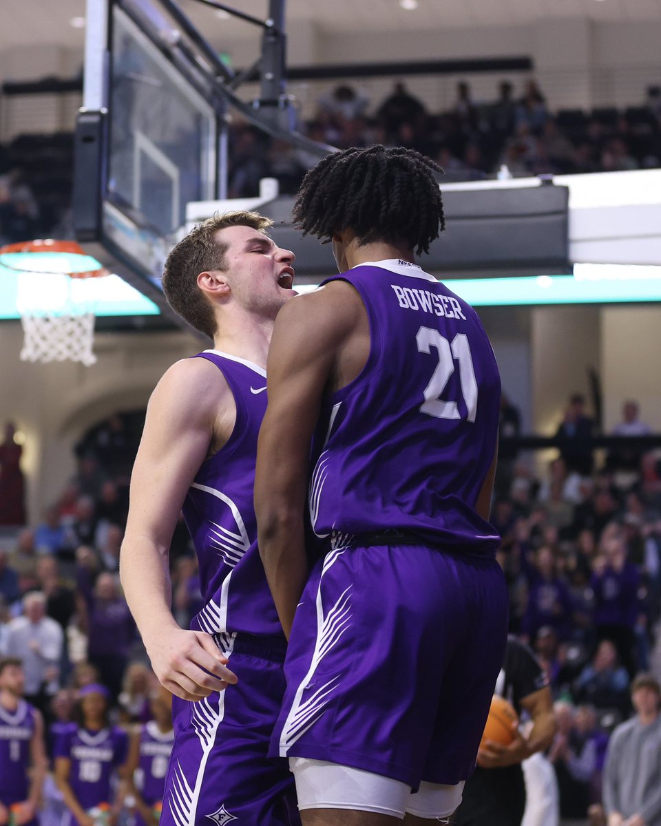 Furman Basketball tweet media