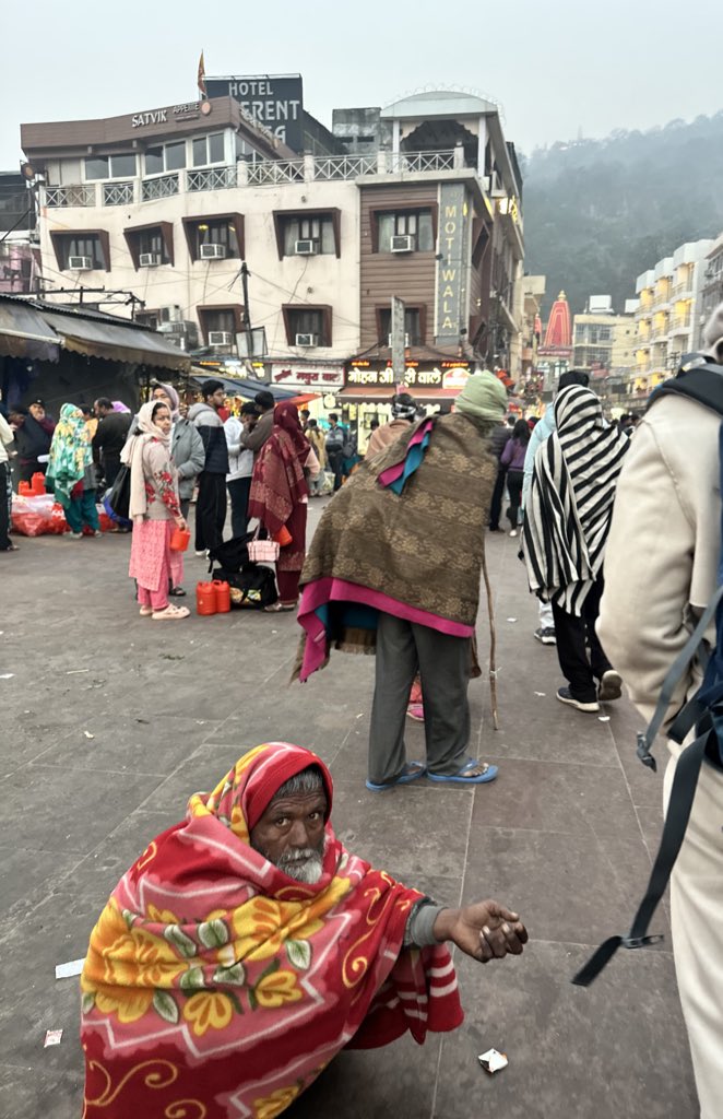 macroschema's tweet image. India is the biggest shithole in the world

But, the filthiest places in India are so-called sacred towns of Hindus 

Like #Haridwar #Varanasi #Vrindavan 

There is no other community in the world that celebrates filthiness like Hindus 

So much so that filth has become the core