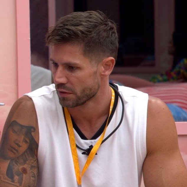 Central Reality tweet media