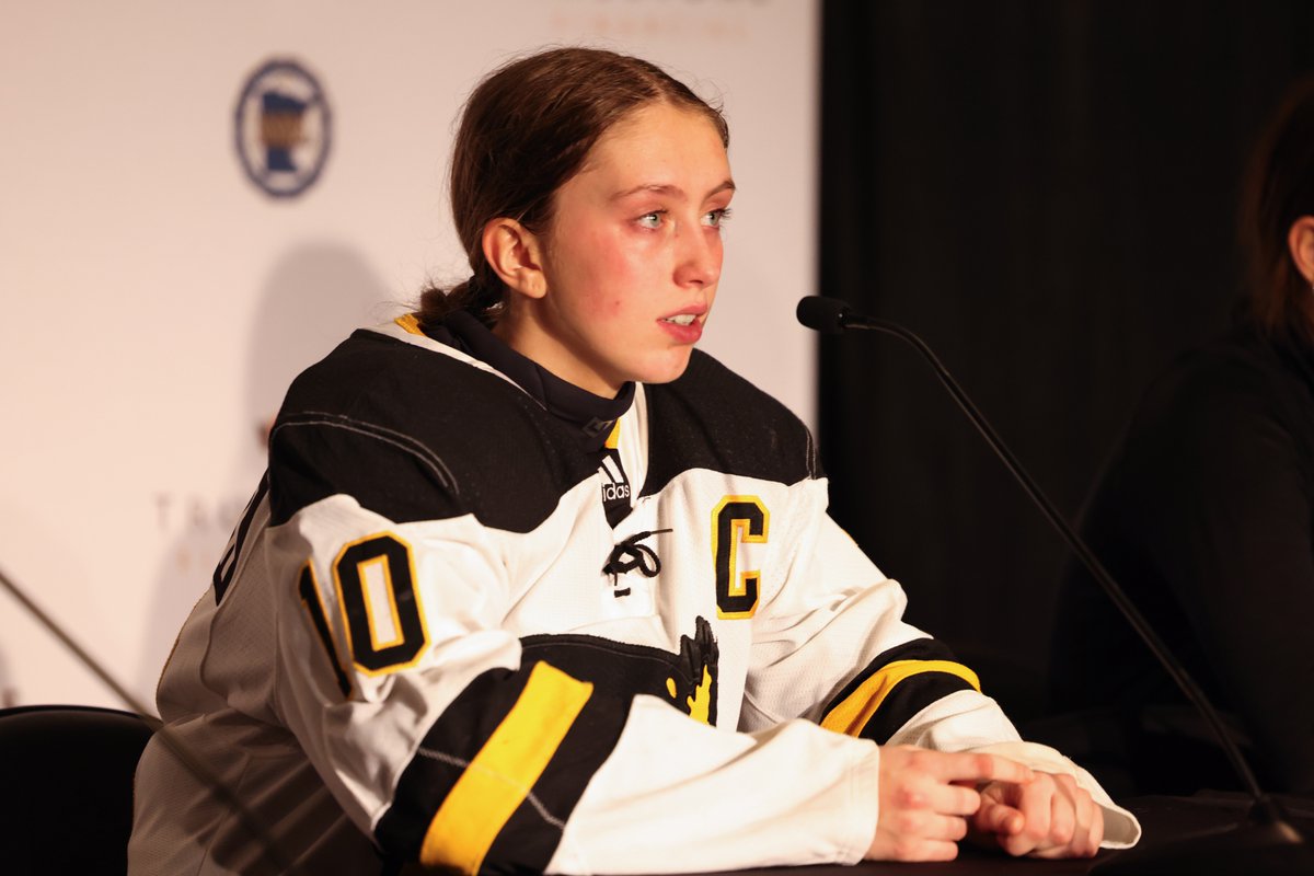 YouthHockeyHub's tweet photo. GHS Class A State Championship
Highly Quotable

"I'm really proud of our team. We overcame a lot. We learned a lot. We grew a lot. Even though that game wasn't what we wanted, it was a fun game to play. We worked as a team, we believed in each other."

- Warroad's Emmie Hardwick https://t.co/oNtM9NvpwH