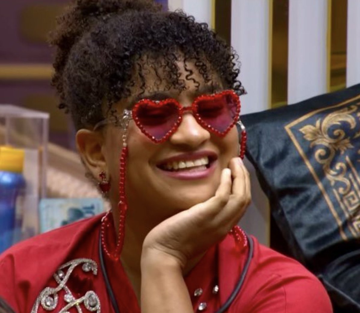 Apenas um teste! Com a confirmação do Jonas indicando a Milena, quem for #FicaMilena vem de fav e rt 🤔